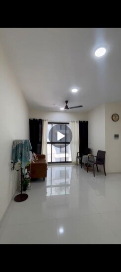 2 BHK Apartment For Rent in Amrut Smruti CHS