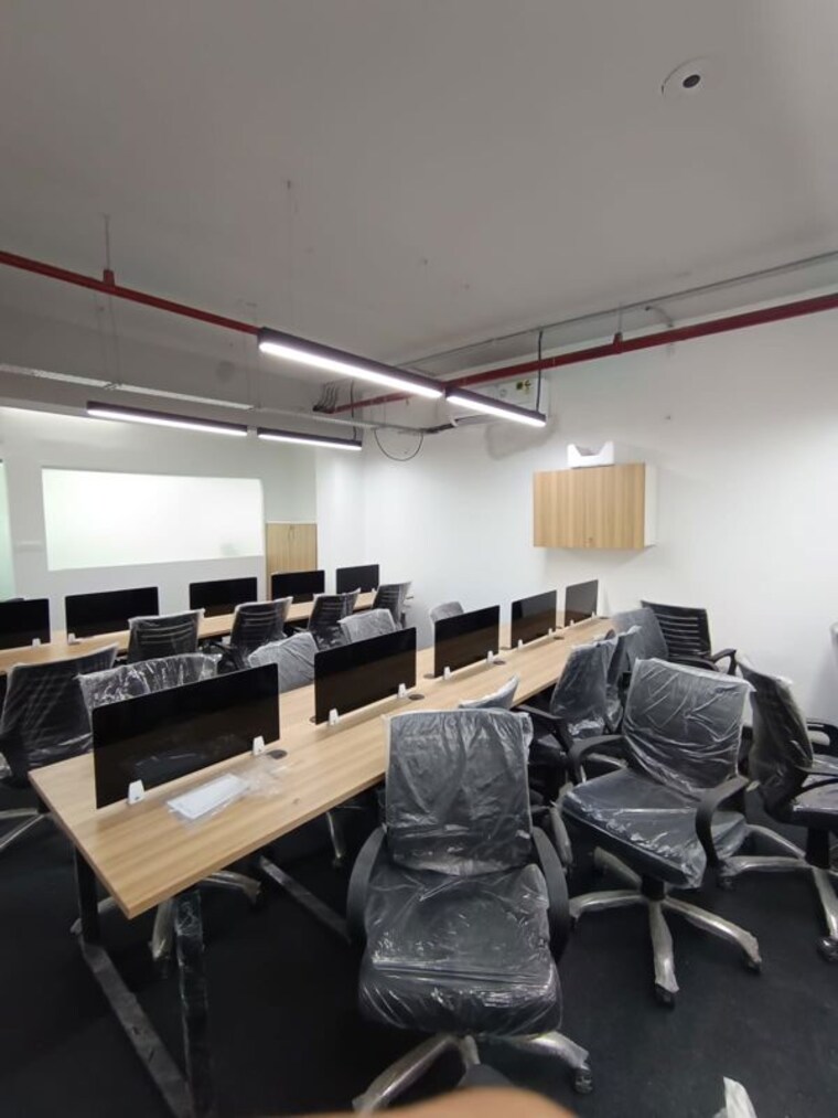 Team Area, sector 2 Commercial Office Space 1800 Sq.Ft. In Sector 2 Noida 10191853