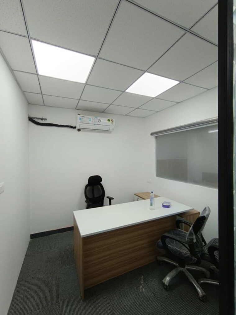 Team Area, sector 2 Commercial Office Space 1800 Sq.Ft. In Sector 2 Noida 10191853