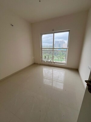 Room in 2 BHK Apartment at Godrej Nurture Pune, Mamurdi – for Rent
