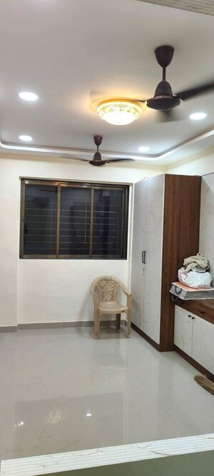 Living Room in 2 BHK Apartment at Malad East – for Rent