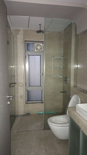 Bathroom in 3 BHK Apartment at Oberoi Realty Esquire, Goregaon East – for Rent