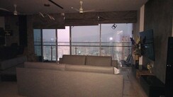 3 BHK + Servant Room Apartment For Rent in Oberoi Realty Esquire