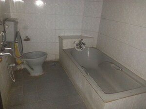 Bathroom in 1 RK Independent House at Rt Nagar – for Rent