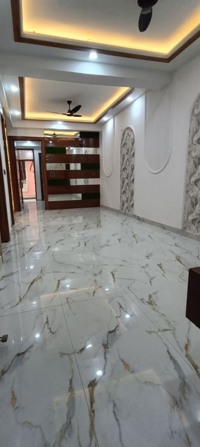 Balcony, sector 73 2 Bedroom 1060 Sq.Ft. Builder Floor In Sector 73 Noida 10191892