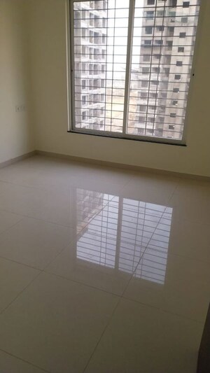 Room in 1 BHK Apartment at Kolte Patil Life Republic, Hinjewadi – for Rent