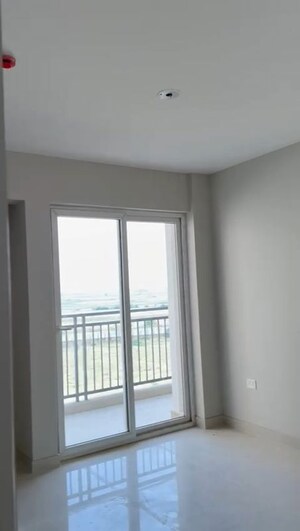 3 BHK Apartment For Rent in Eldeco Live By The Greens, Sector 150