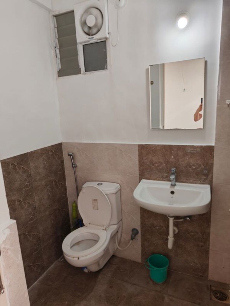 Bathroom, mittal-high-mont 2 Bedroom 660 Sq.Ft. Apartment In Hinjewadi Pune 10192022
