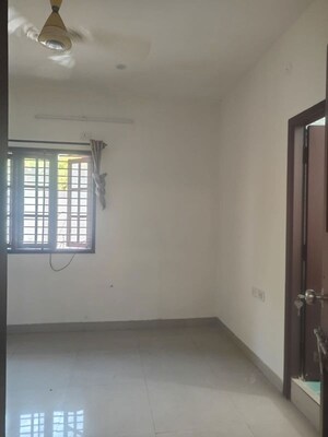 Room in 3 BHK Apartment at GBS Lavelle, Richmond Town – for Rent