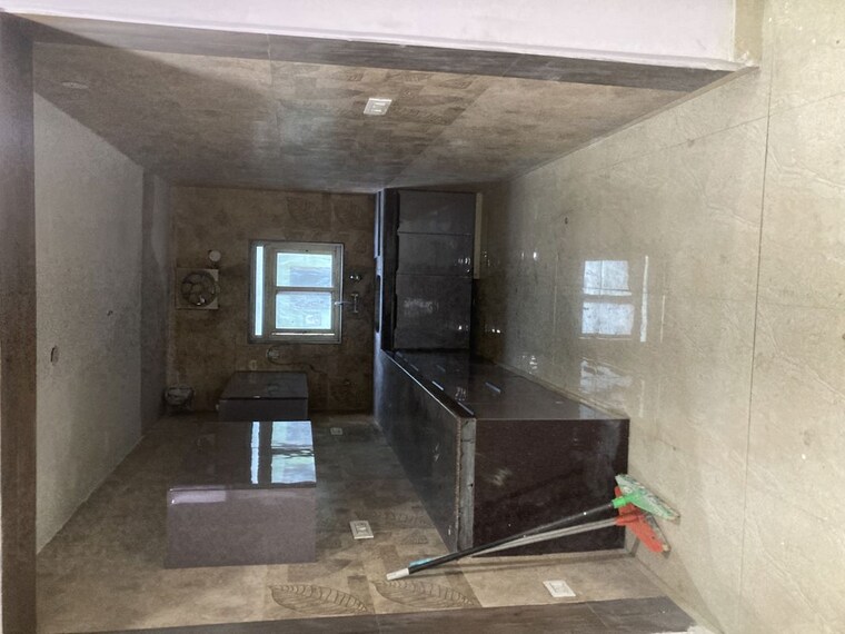 Kitchen, govindpuri 3 Bedroom 90 Sq.Yd. Builder Floor In Govindpuri Delhi 10163529