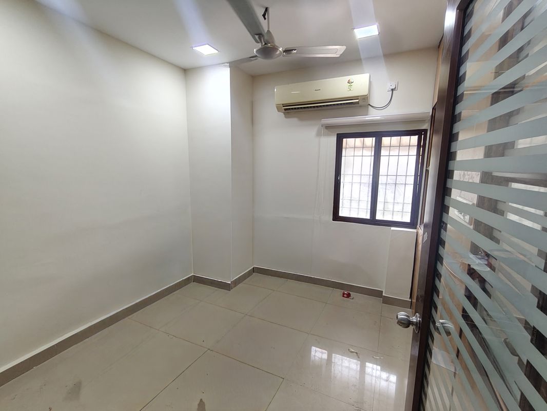 Office Space in IT/SEZ For Rent in Amar Apartments Ashok Nagar