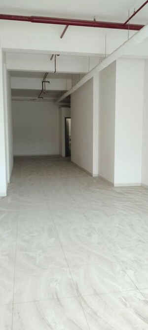  Shop For Rent in Hiranandani Meadows, Manpada