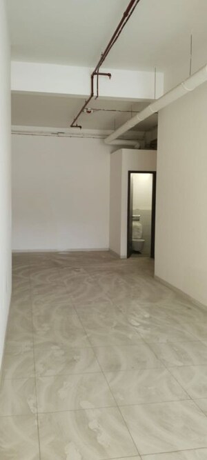 Room in  Shop at Hiranandani Meadows, Manpada – for Rent