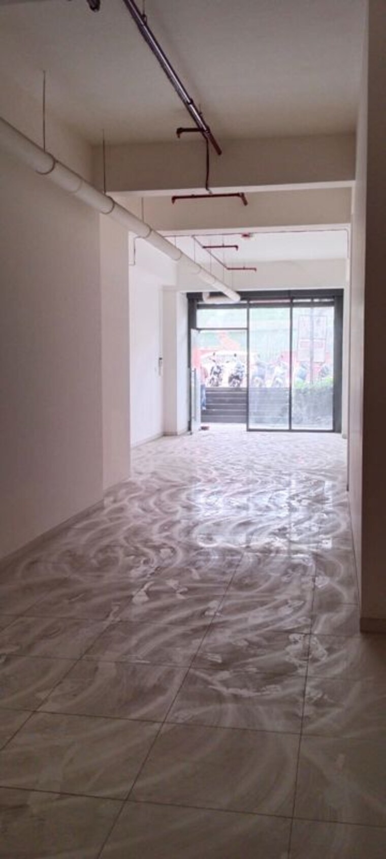 Room, hiranandani-meadows Commercial Shop 525 Sq.Ft. In Manpada Thane 10192096