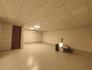 4 BHK Builder Floor For Sale in Shanti Niketan