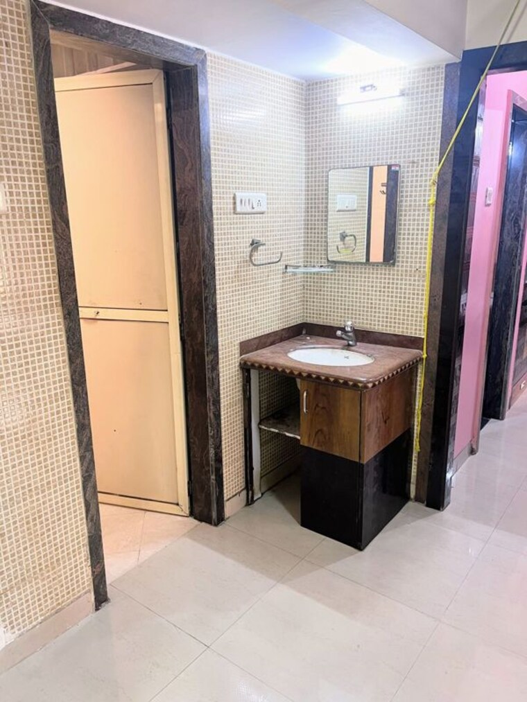 Bathroom, regency-estate 2 Bedroom 1135 Sq.Ft. Apartment In Dombivli East Thane 10192123