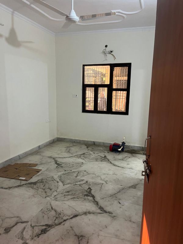 3 BHK Apartment For Rent in Sector 14 Dwarka