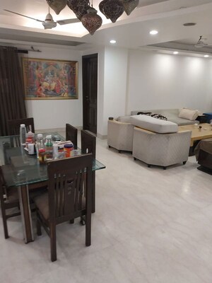 Master Bedroom in 4 BHK Builder Floor at Kalkaji – for Rent