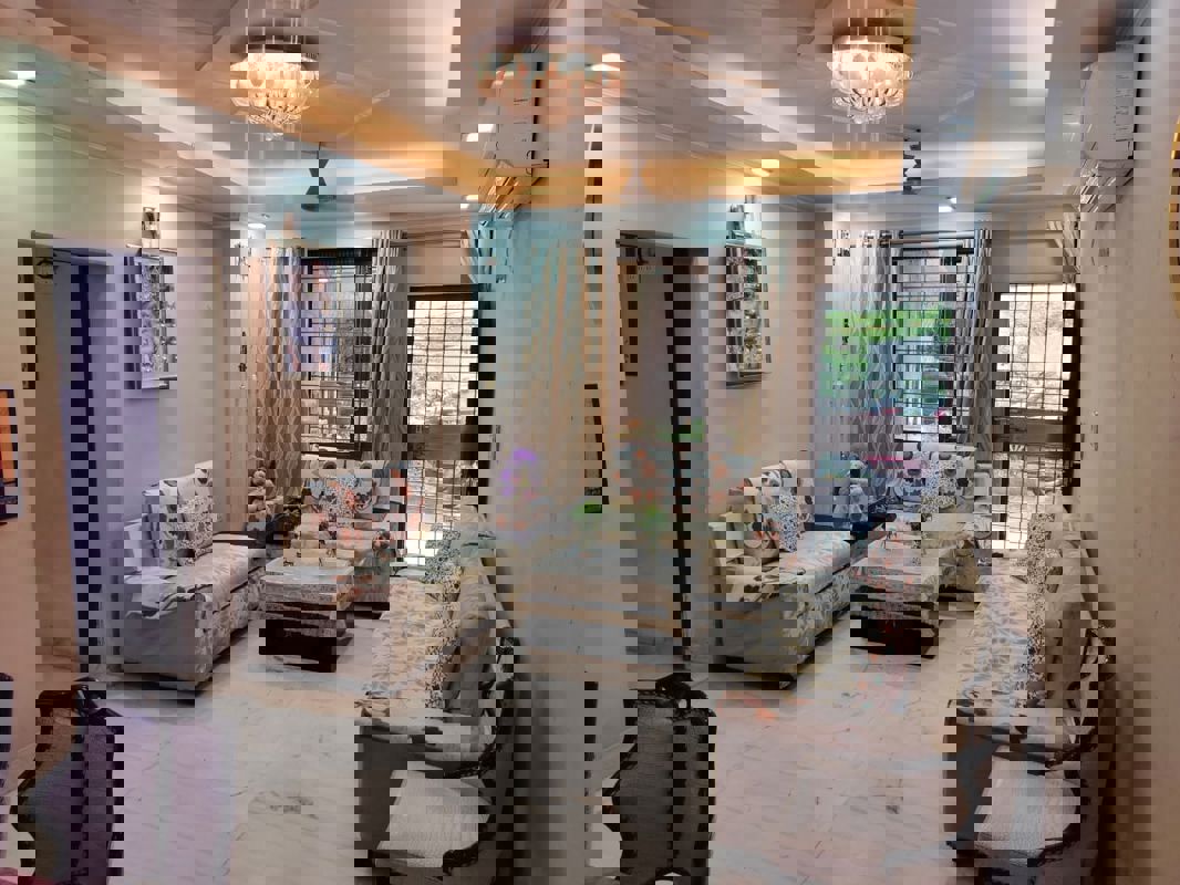 3 BHK Builder Floor For Sale in Kalkaji