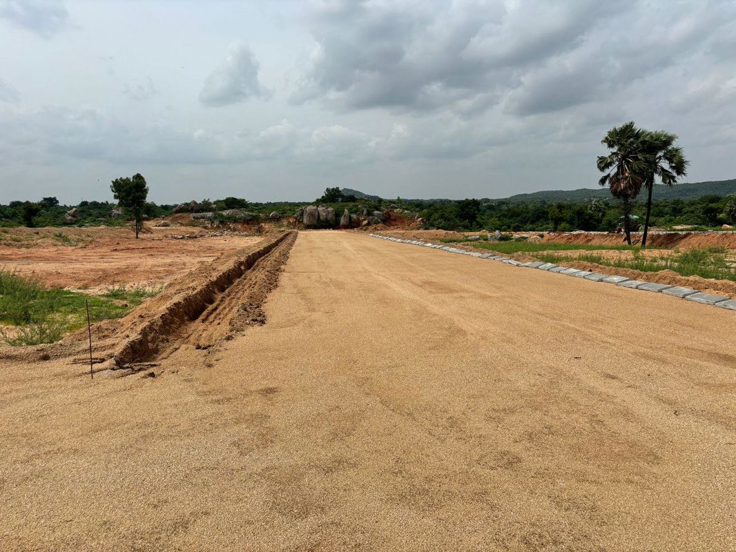 Plot For Sale in Sohna Sector 14