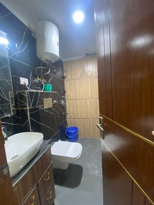 Master Bedroom in 1 BHK Builder Floor at Saket – for Rent