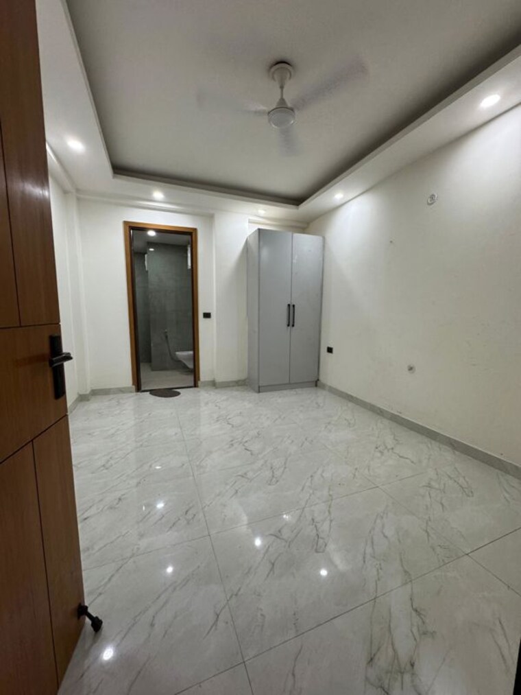 Room, palm-residency-chhatarpur 3 Bedroom 1400 Sq.Ft. Builder Floor In Chattarpur Delhi 10192298
