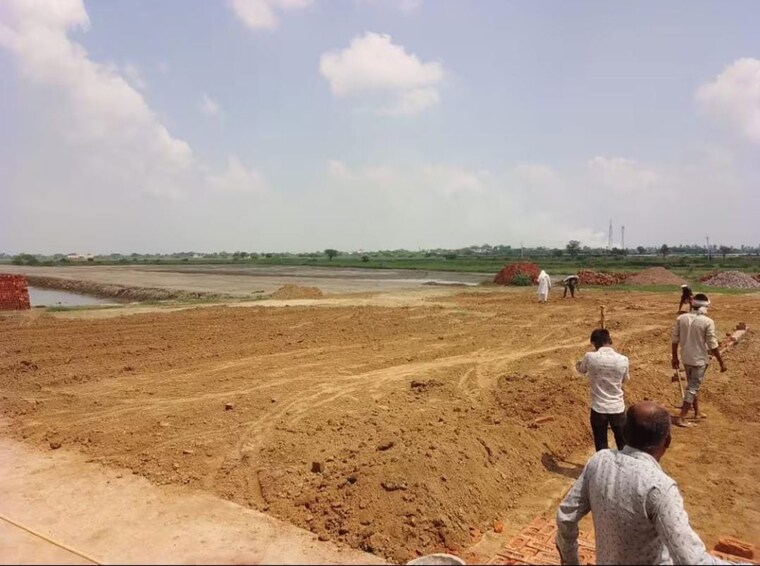 undefined, goverdhan  900 Sq.Yd. Plot In Goverdhan Mathura 10192312