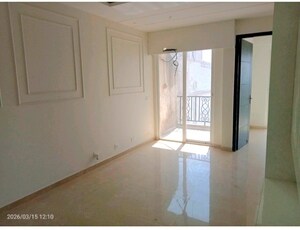Room in 3 BHK Builder Floor at Signature Global Park, Sohna Sector 36 – for Rent