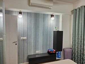 Bedroom in 3 BHK Apartment at DLF The Skycourt, Sector 86 – for Rent
