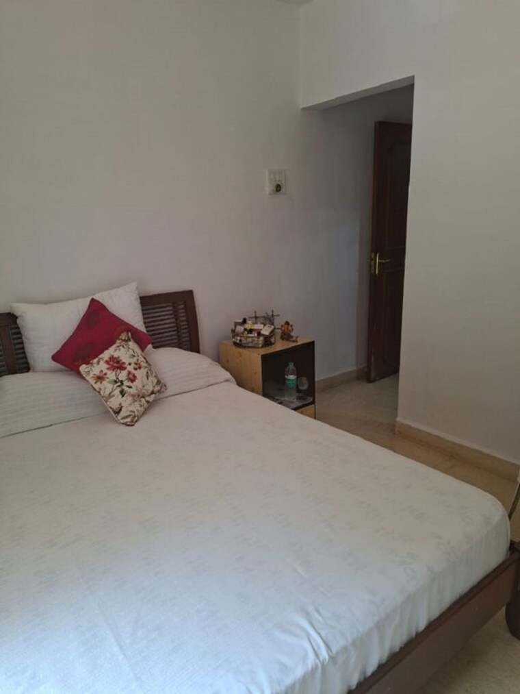 Bedroom, bandra west 1 Bedroom 550 Sq.Ft. Apartment In Bandra West Mumbai 10192320