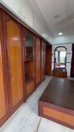 Master Bedroom in 2 BHK Apartment at Sanjeev Enclave, Andheri West – for Rent