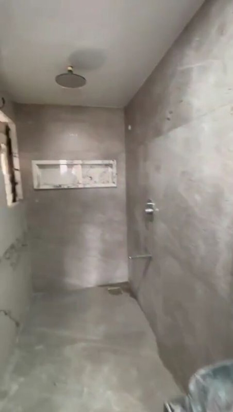 Bathroom, sanjeev-enclave 2 Bedroom 750 Sq.Ft. Apartment In Andheri West Mumbai 10192374