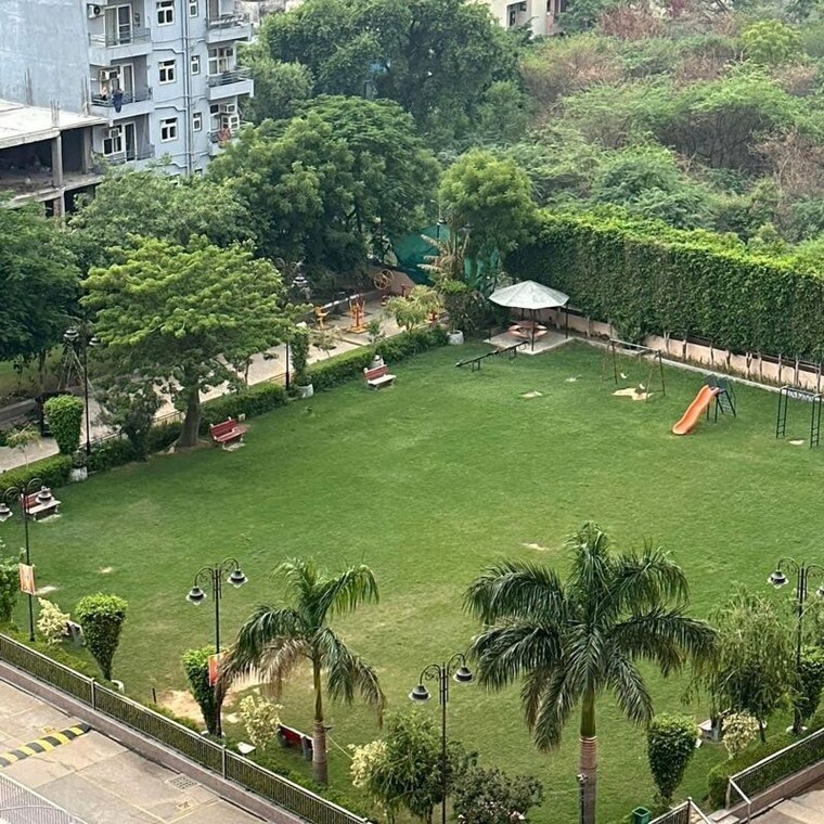Garden, maxworth-premier-urban 2 Bedroom 1100 Sq.Ft. Apartment In Chander Nagar Gurgaon 10192382