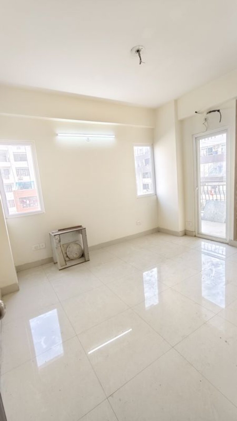 Room, h-r-buildcon-elite-homz 3 Bedroom 1830 Sq.Ft. Apartment In Sector 77 Noida 10192449