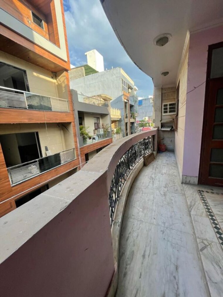 Exterior View, nirankari colony 2 Bedroom 900 Sq.Ft. Builder Floor In Nirankari Colony Delhi 10192458