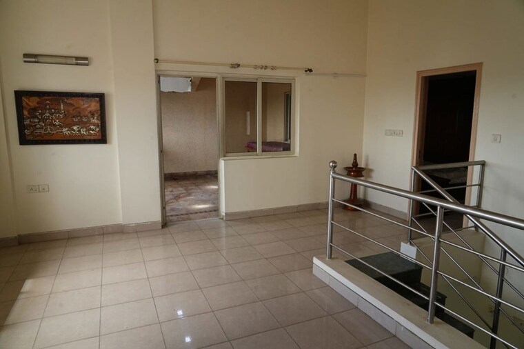 Bathroom, mantri-elite 4 Bedroom 3537 Sq.Ft. Apartment In Jp Nagar Bangalore 10192390