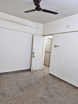 2 BHK Apartment For Rent in Valentine Apartments, Goregaon East