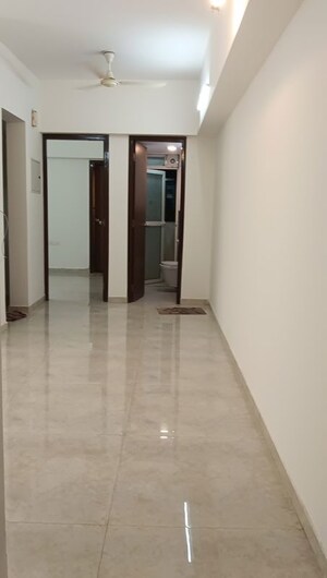 2 BHK Apartment For Rent in Piramal Vaikunth Vidit, Balkum Pada