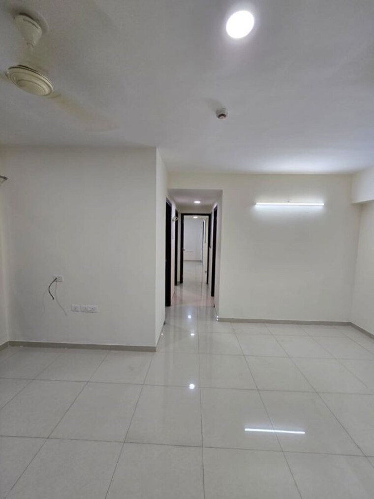 Room, lodha-splendora-river-view 2 Bedroom 654 Sq.Ft. Apartment In Ghodbunder Road Thane 10192519
