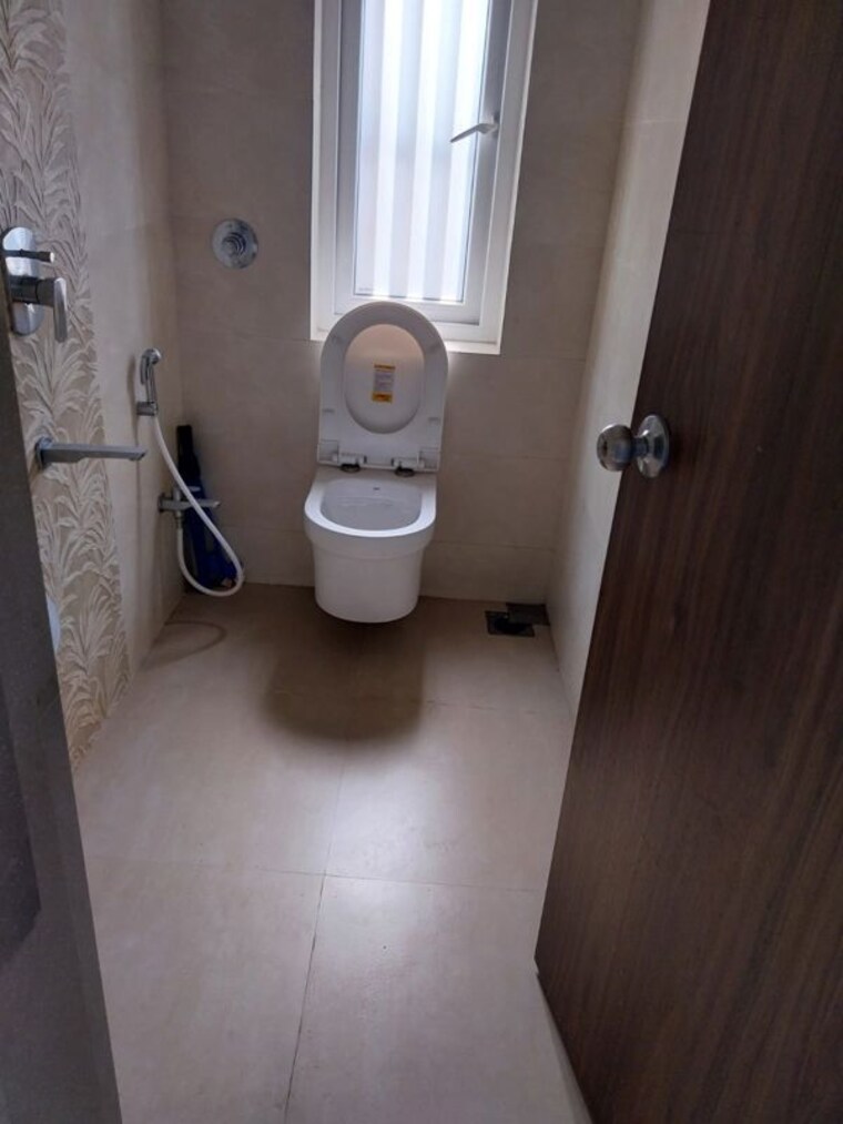Bathroom, lodha-primo 3 Bedroom 1082 Sq.Ft. Apartment In Parel Mumbai 10192520