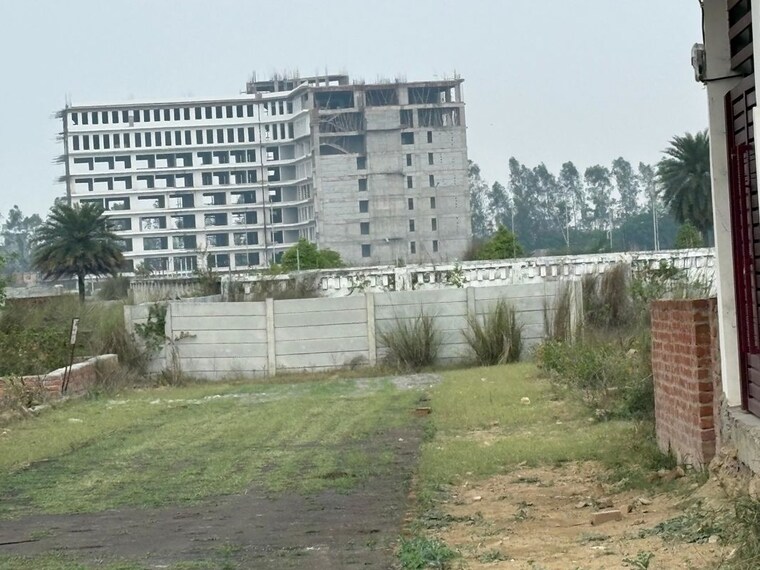 Exterior View, sultanpur road  1500 Sq.Ft. Plot In Sultanpur Road Lucknow 10192571