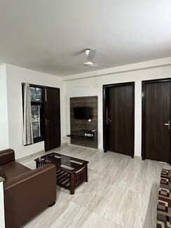 1 BHK Builder Floor For Rent in Ansal Sushant Apartments