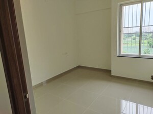 Room in 2 BHK Apartment at Kolte Patil Life Republic, Hinjewadi – for Rent