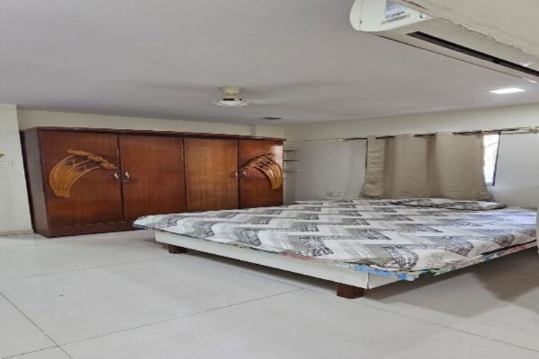 Bedroom, vile parle west 2 Bedroom 675 Sq.Ft. Apartment In Vile Parle West Mumbai 10192574