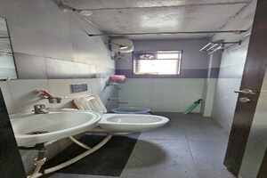 Bathroom in 2 BHK Apartment at Vile Parle West – for Rent
