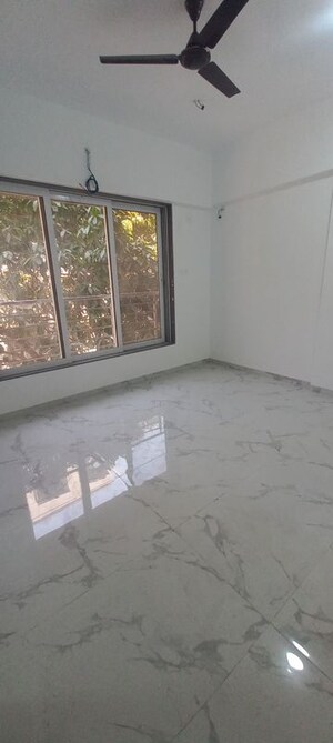 Room in 2 BHK Apartment at MP Pandurangwadi Laxmi Niwas CHS, Goregaon East – for Rent