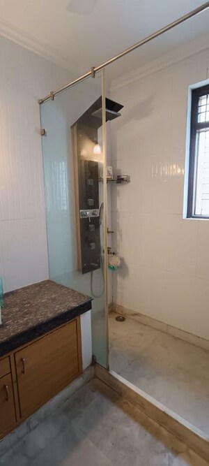 Bathroom in 4 BHK Builder Floor at Malibu Town – for Rent