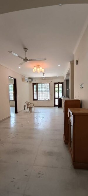 4 BHK Builder Floor For Rent in Malibu Town