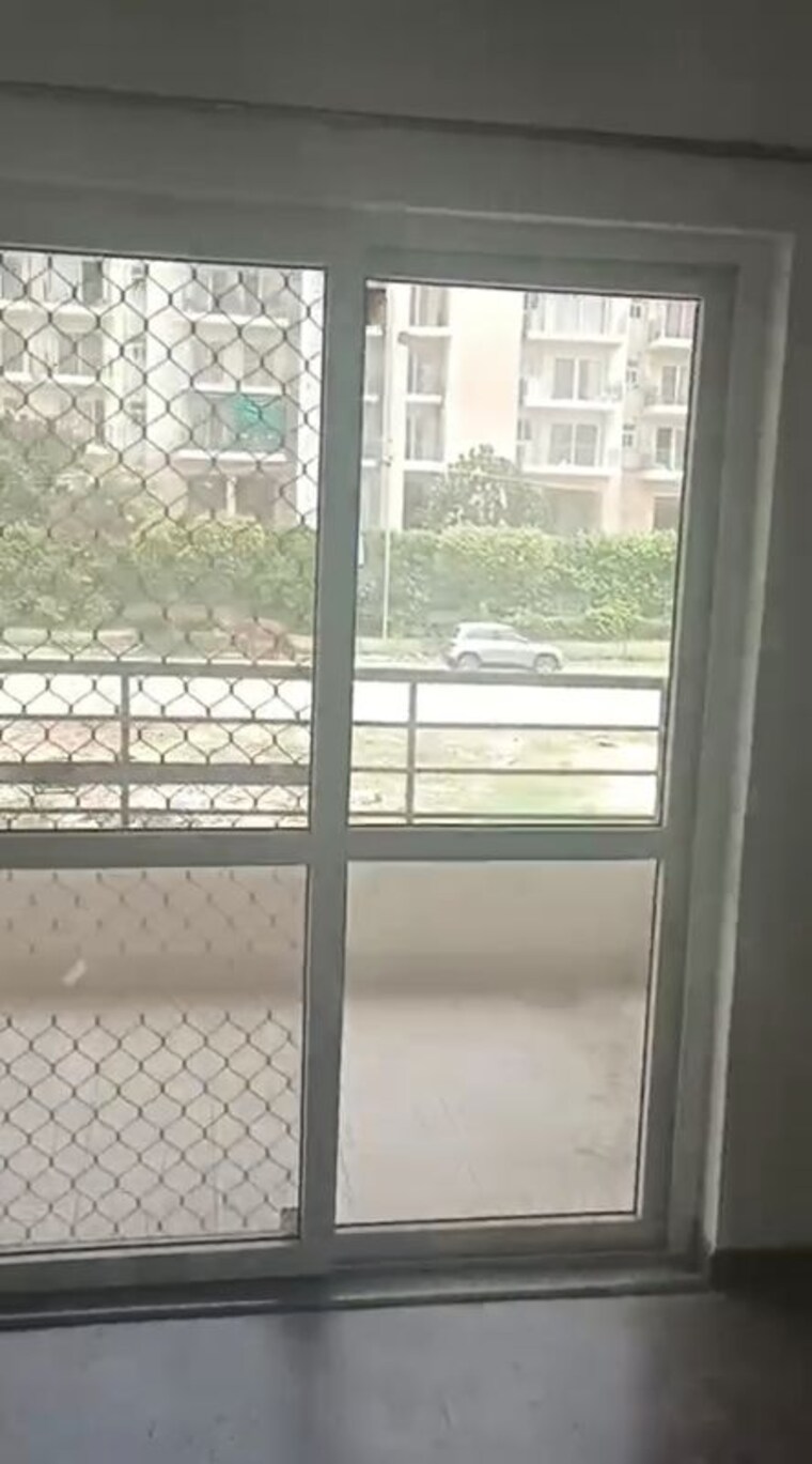 Balcony, bptp-park-81 3.5 Bedroom 275 Sq.Yd. Builder Floor In Sector 81 Faridabad 10193089