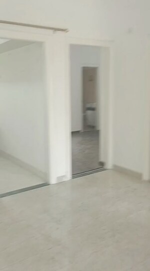 Room in 3.5 BHK Builder Floor at BPTP Park 81, Sector 81 – for Rent